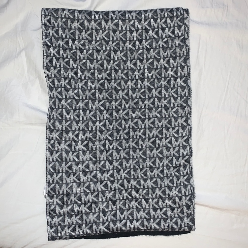 Michael Kors Scarf